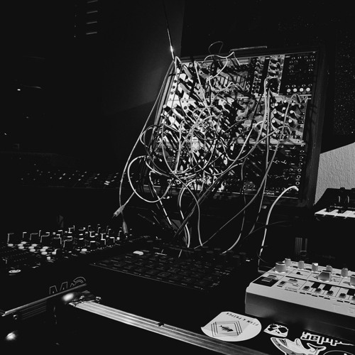 MODULAR LIVE TECHNO FULL SET @ Home