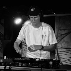 Nomari - Matendraaiers @kinky star
