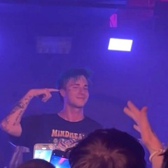 Steve Sniff-DJ Disk_Kurz Hymna ft. ZeeJasminn