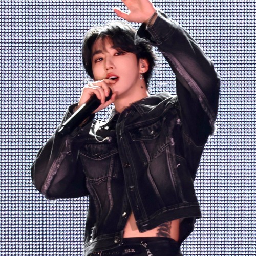 Stream hj..ky | Listen to Han Jisung 🐿️🐿️ stray kids