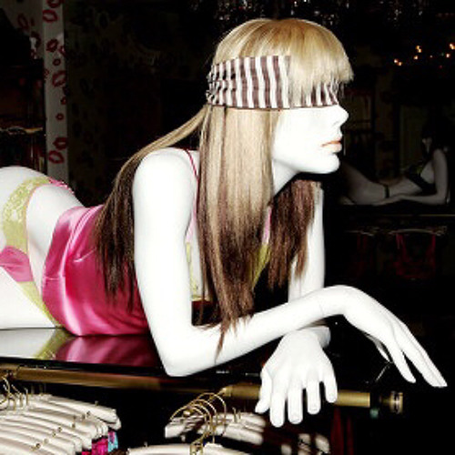 **rare** i think her name is… (prod. dame/Mandy) *2k22*