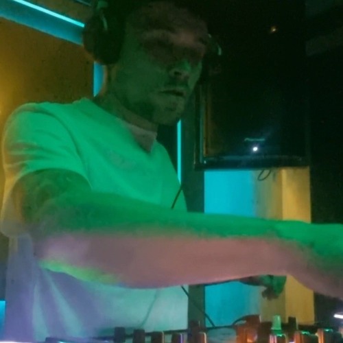 JAKEY P - BASSLINE × BEN TECHY REMIX.