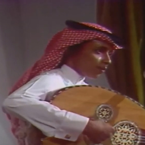 قلبّي يحبك و أنت لا شك غاليه ..