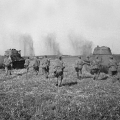 На поле танки грохотали/Tanks rattled on the field
