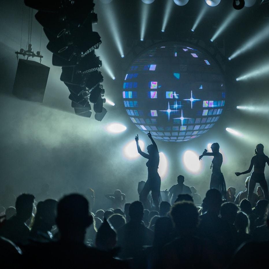 Thomas Ullrich live April 13 2024 Schwarz Halle Tor 2