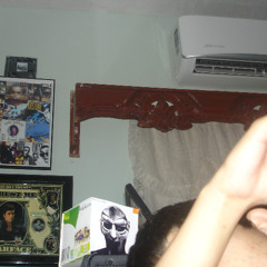 MAKETAMALAEMEPETRES (040925)