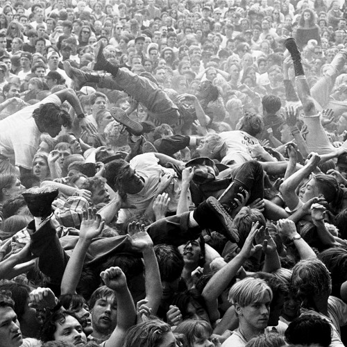 mosh pits (prod. mega beats)