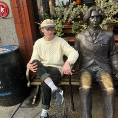 martian tavern music