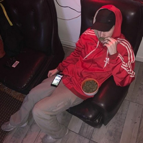 fumo weed-@Tulo13s p @skiidy__