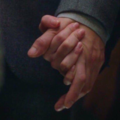 مره ابوسّك مره اشمّك..انت طيري وصَعبة غيري الي يفهمك.