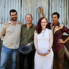 20 Years - Wall Of Love