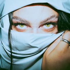 Grant me a techno playlist