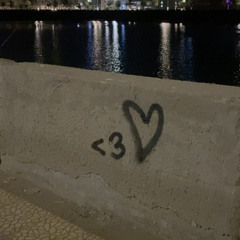 احلى شوي من العّسل.