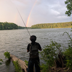 steppin' on seashells ^_^ ^-^ (oh well -_-..)