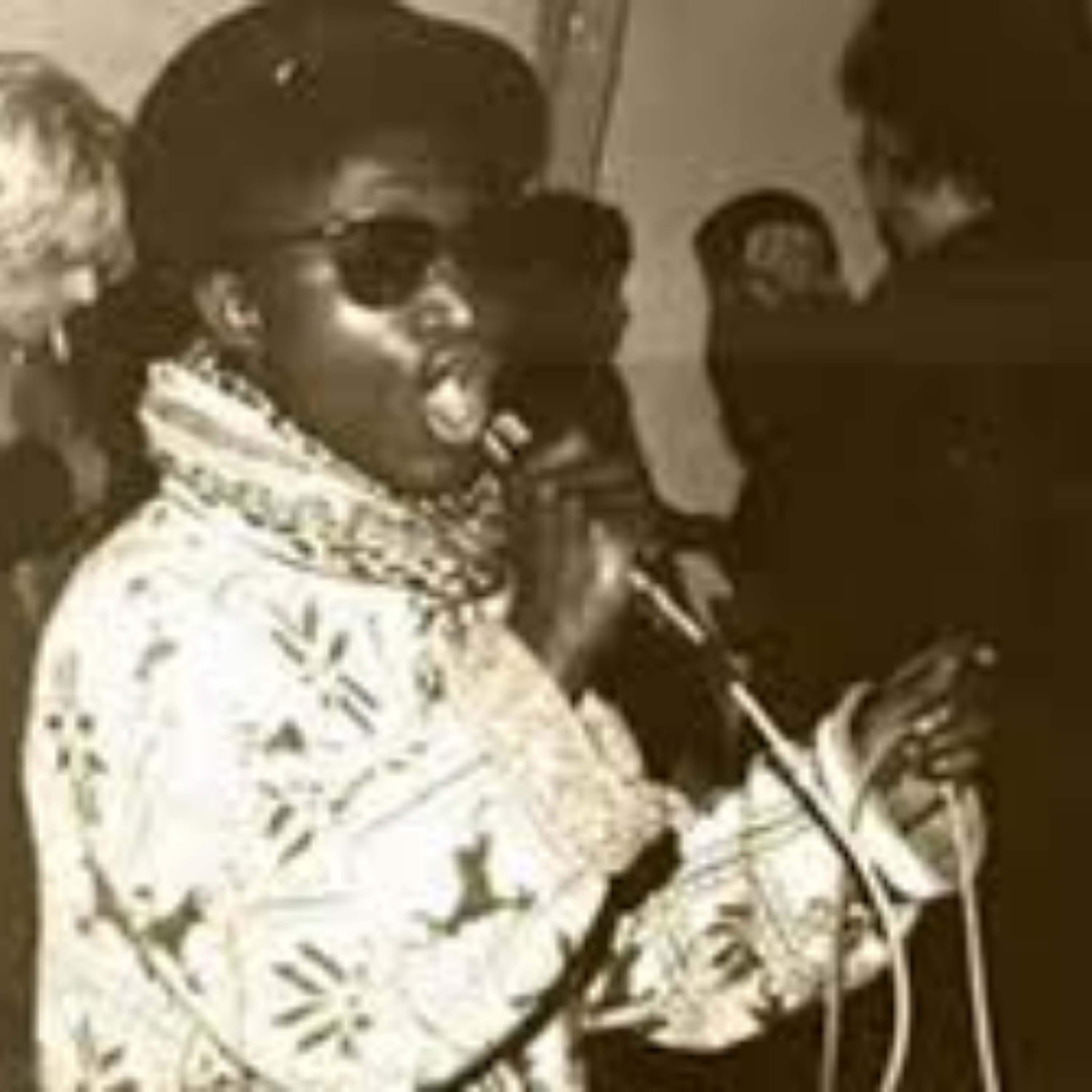 LA RADIO RADIEUSE EST TOUS LES JOURS DIMANCHE DANS LE GHETTO