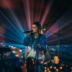 נמוך (Live)