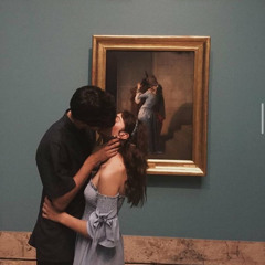 أنا لا شفت زولك مقبلٍ فزيت أرحب بك ..