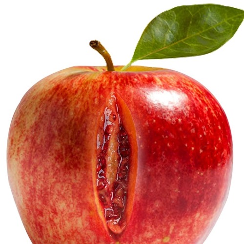 Apple in pussy