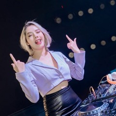 Van Nho - DJ Jessica