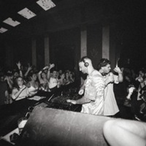 W/ This & That at Lignee - Warm up @safariproductora June 2023