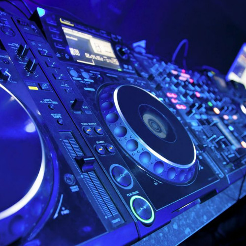 2025 - 05 - 04 Haselmaus Techno Set @ Christian Conrath