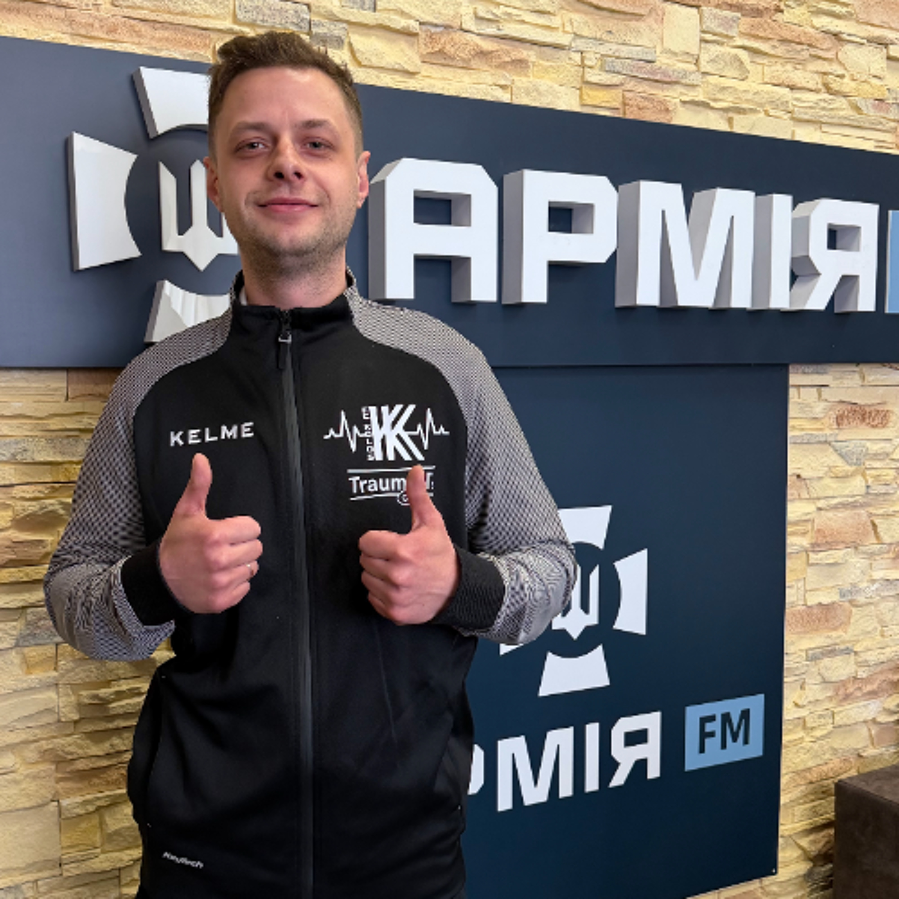 "Я наступив на міну, але отримав другий шанс": ветеран Євгеній Потапенко про війну і ампфутбол episode artwork