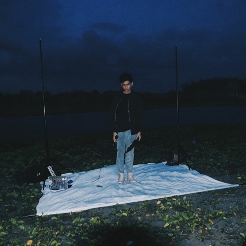 Stream 7 Kahfii - yang ditakutkan bulan by messytrvck | Listen online