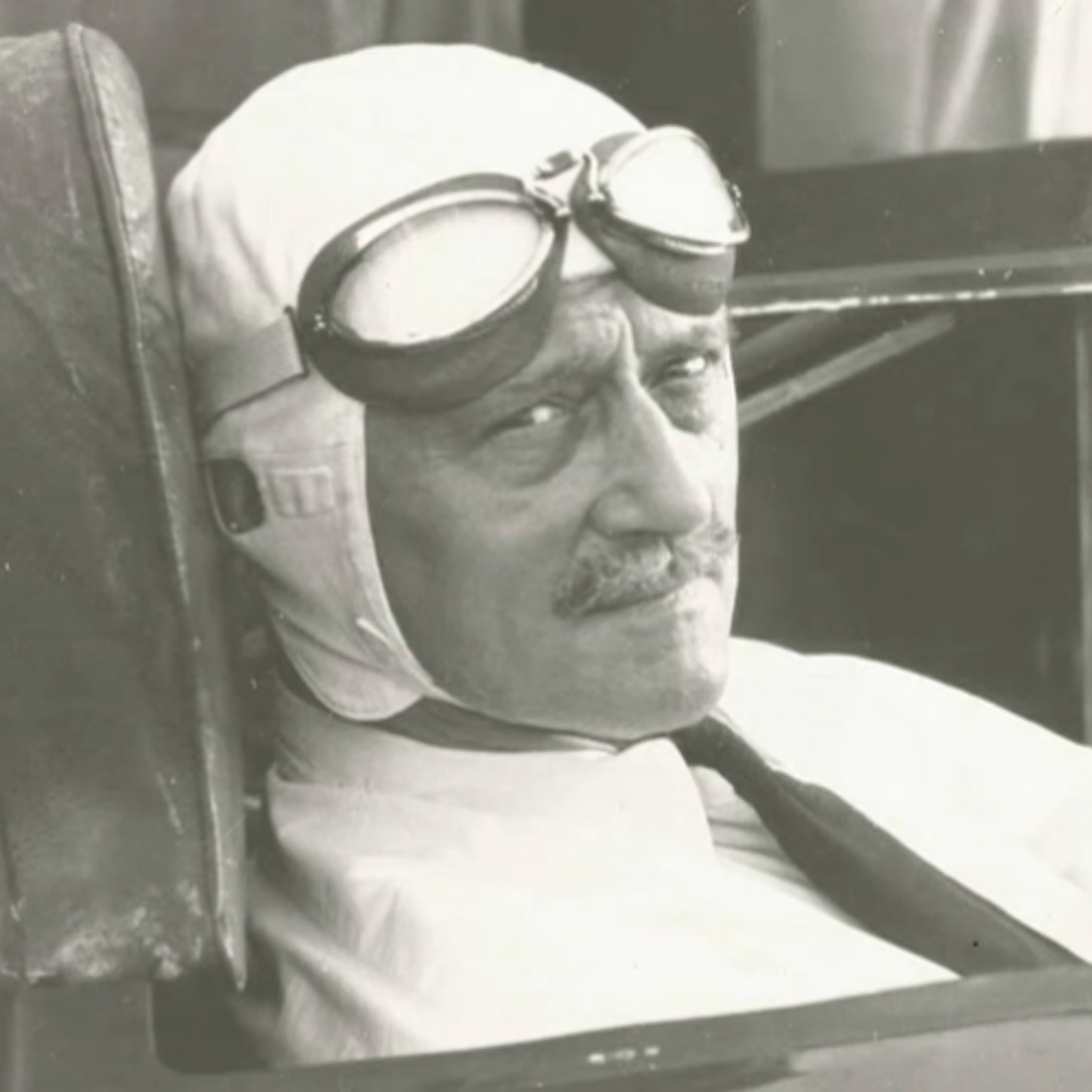 "Goldie – the amazing story of Alfred Goldie Gardner, the world's most successful speed record driver".