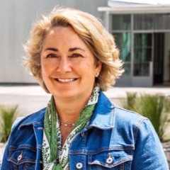 Episode 233 - Caren Hatton, Arietta Wine and Nestweaver Wines
