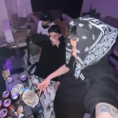 𝖋𝖆𝖒𝖉𝖆𝖞 𝖋𝖗𝖊𝖊𝖘𝖙𝖞𝖑𝖊 slow