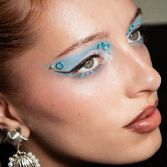 Marge présente Bass Bloom avec Romy White - 18 Décembre 2025