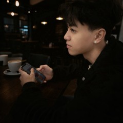 Giày cao gót màu đỏ remix