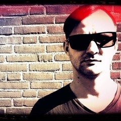 Woody - Do Not Panic (Extended Mix)