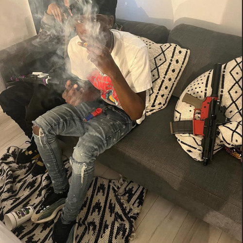 Pluckie4L - CATCH A SEAT