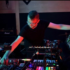 Live melodic techno set (for Alive.BLN on Rough Radio)