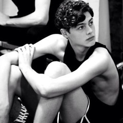 مابيك خير وعشق