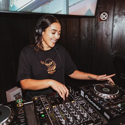Live & Direct W/ Hannah - Subtle Radio - 02/12/2023
