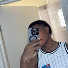 𝐊𝐈𝐍𝐆 & 𝐐𝐔𝐄𝐄𝐍 🙂‍↕️