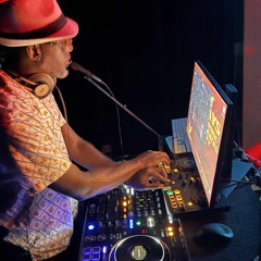 Dr Jones Live in Santa Cruz