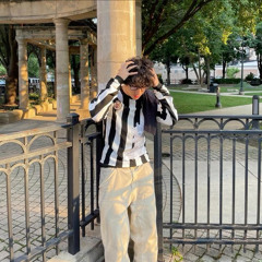 riovaz- Trust All Strangers (slowed)