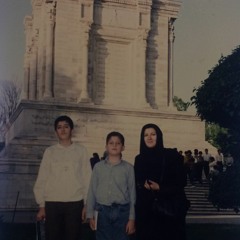 سیمرغ و دو فرزند - Phoenix & her sons