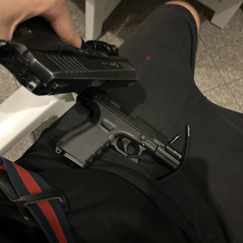 Benzoo - k on head (@GTADGLASSES ARCHIVE)