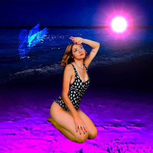 Kate Davis - Only Growing Old