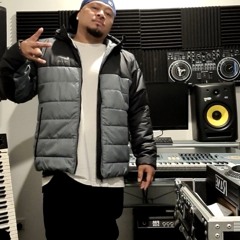 Around here-PoetiK dj Tangle remix.mp3