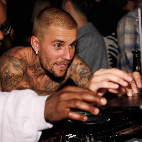 Justin Bieber - Where Are Ü Now (Runham Remix)