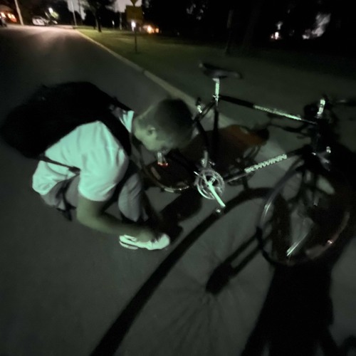 B.Thompson- Chrome (Instrumental)
