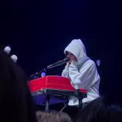 long sleeves - gracie abrams live