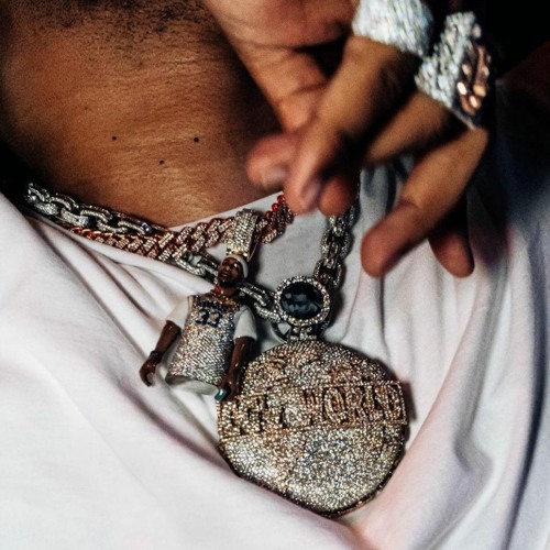 TC Don Dada Ft. Lil Bean - Tighten Up