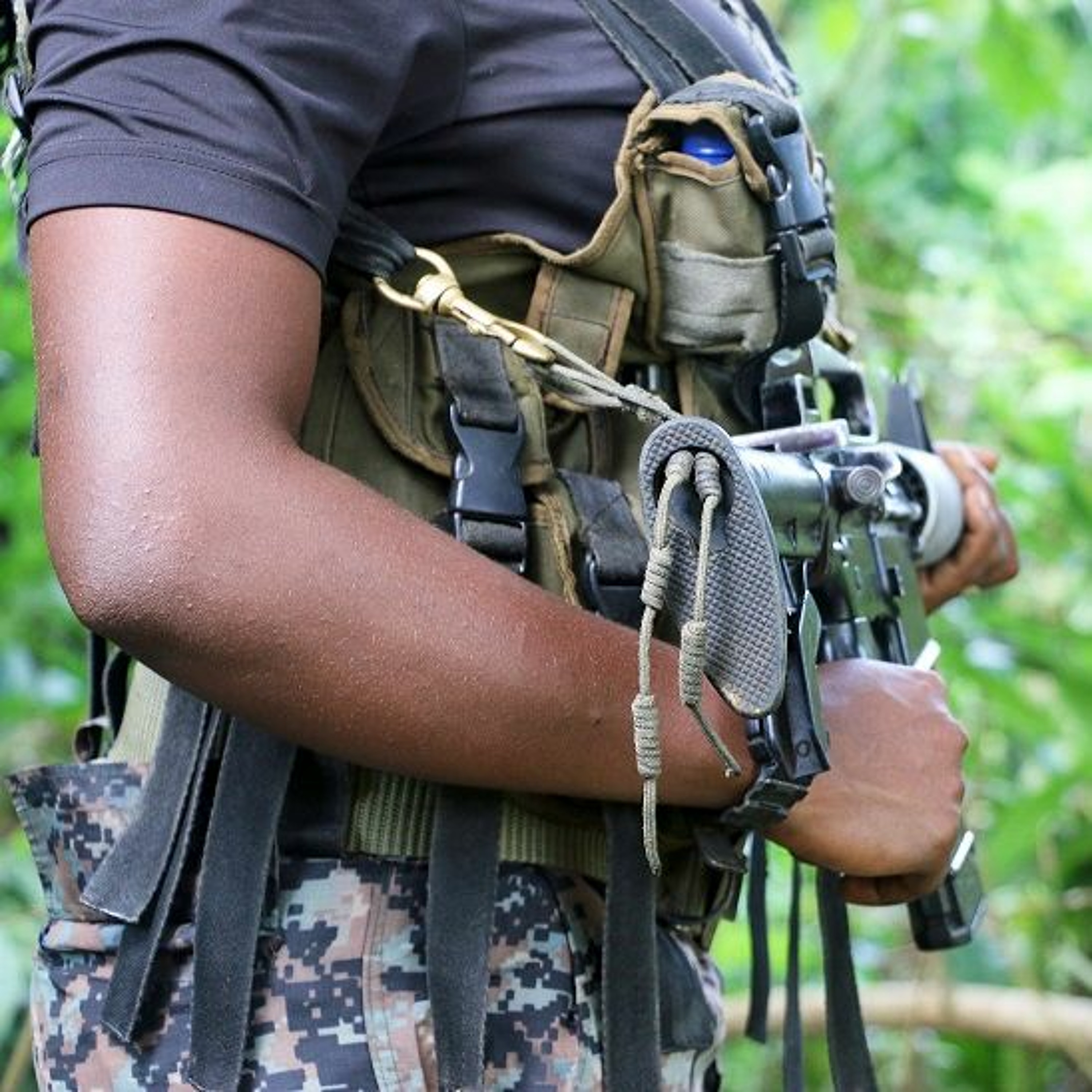 A common enemy: aggregating intensity in non-international armed conflicts