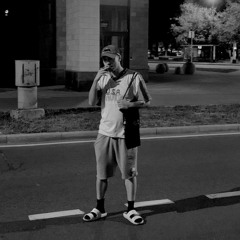 BUGKERNEL - M4019 HELLO WORLD ! MIX069